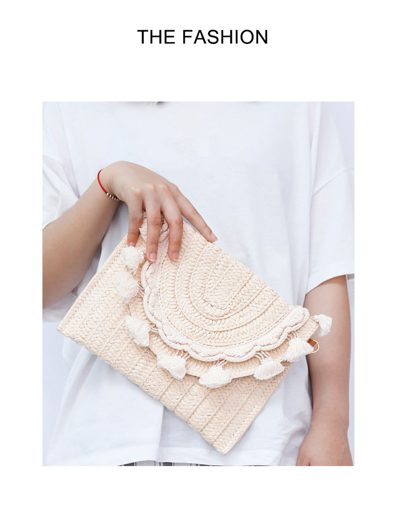 Paper Straw Envelope Bag – Woven Clutch with Fringe